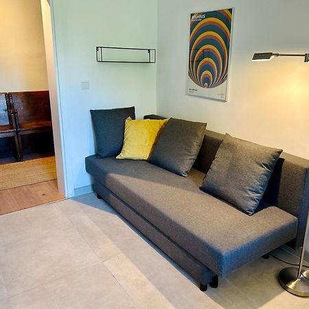Feelslikehome - Urbane Altbauwohnung Mit Dachterasse& Parkplatz Bochum Exterior photo